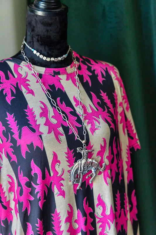 Western style necklace 