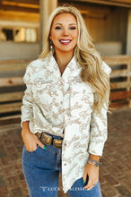 Load image into Gallery viewer, Roping Rodeo Button Up Shirt